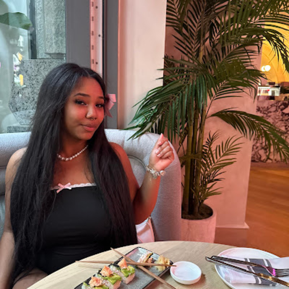Meet your Posher, Jada